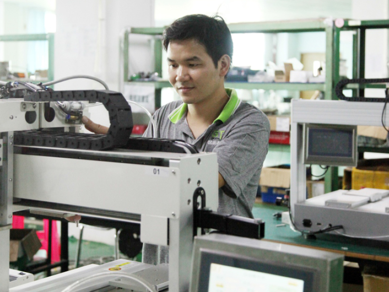 生產(chǎn)車(chē)間